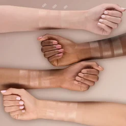 Catrice All Over Glow Tint 020 Keep Blushing 15 ml