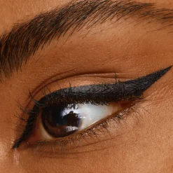 Catrice 24h Brush Liner 010 Ultra Black 3 ml