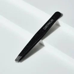 Catrice Magic Perfectors Tweezer