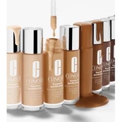 Clinique Beyond Perfecting Foundation + Concealer CN40 Cream Chamois 30 ml