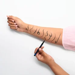 essence Eyeliner Pen 01 Waterproof 1 ml