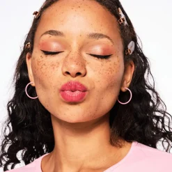 essence Juicy Bomb Glossy Butter Balm 01 One In A Melon 2,5 gr