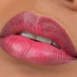 essence What a Tint! Lip & Cheek Tint 01 Kiss From A Rose 4,9 ml