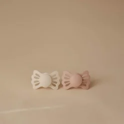 Frigg Fopspeen Lucky maat 2 6-18 mnd Cream Blush 2 stuks