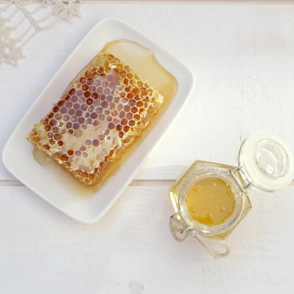 Garnier Loving Blends Honing Goud Shampoo & Conditioner Pakket