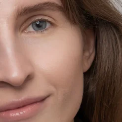 Madara City CC Hyaluronic Anti-Pollution CC-Crème SPF 15 Beige 40 ml