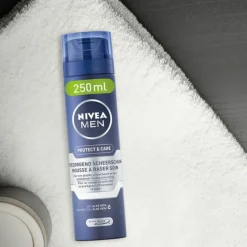 NIVEA Men Scheerschuim Protect & Care Hydraterend 250 ml