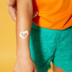 NIVEA Sun Babies & Kids Sensitive Protect Zonnemelk SPF 50+ 200 ml