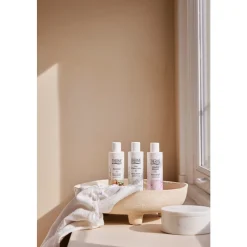 Therme Moisturising Shower Oil Mindful Blossom 250 ml